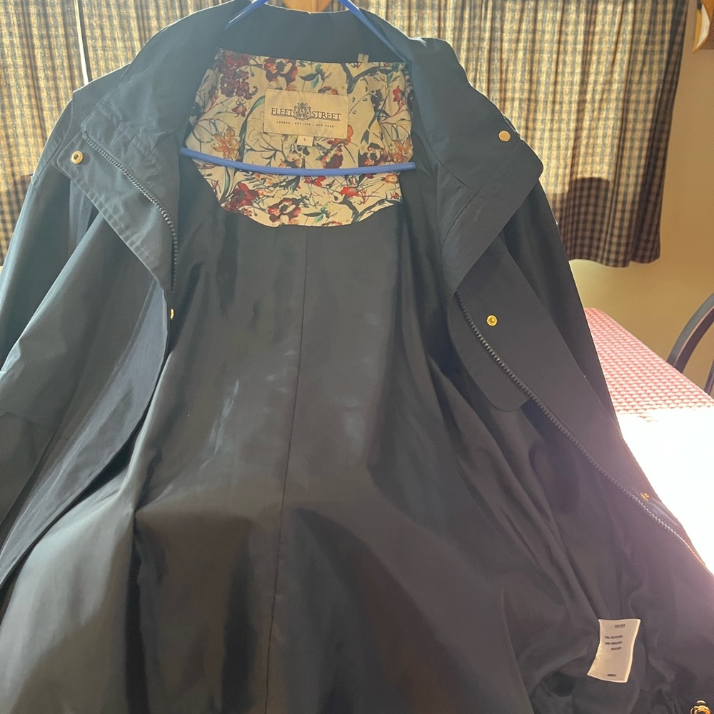 Coat only wear one time. Weather proof